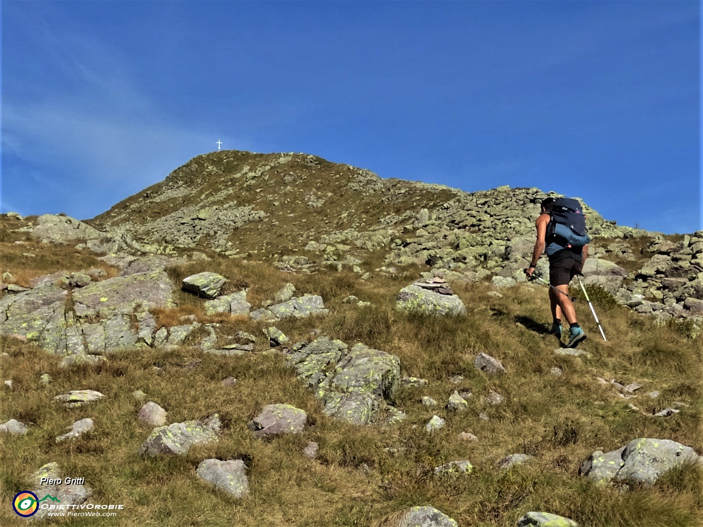 30 Ultimo strappo per la Cima di Mezzeno.JPG